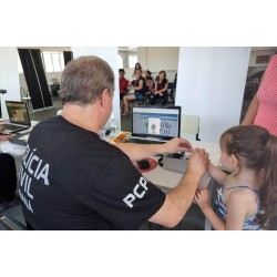 Polícia Civil confecciona 375 carteiras de identidade em Ação de Cidadania em Campo Largo